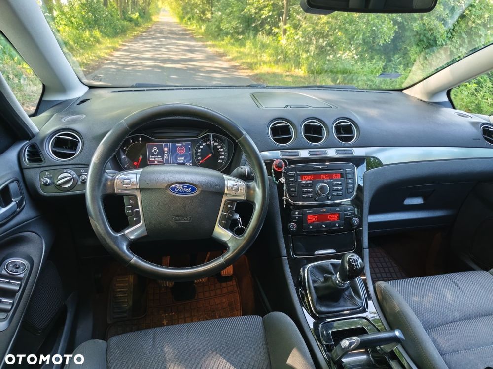 Ford S-Max - 7