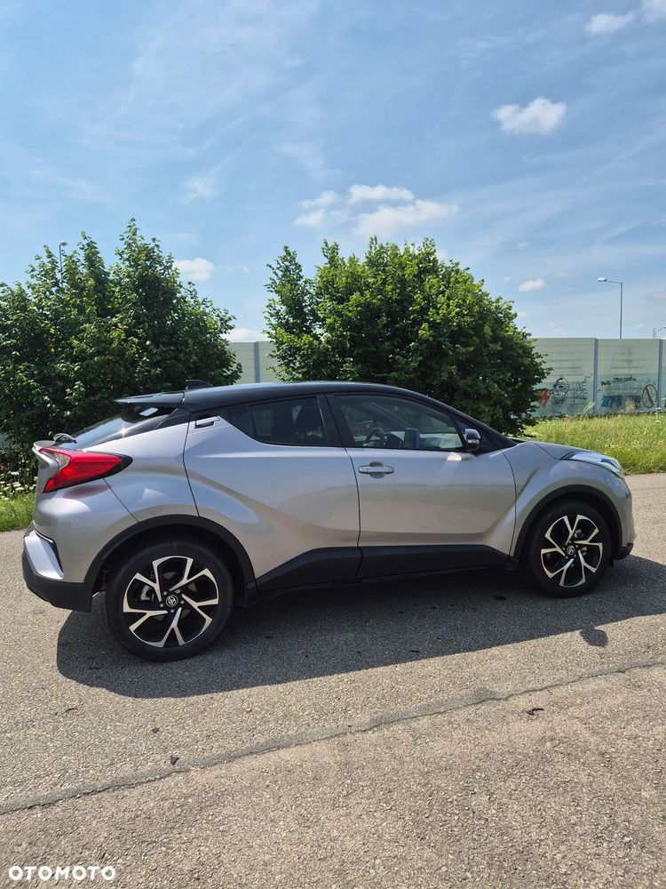Toyota C-HR - 4