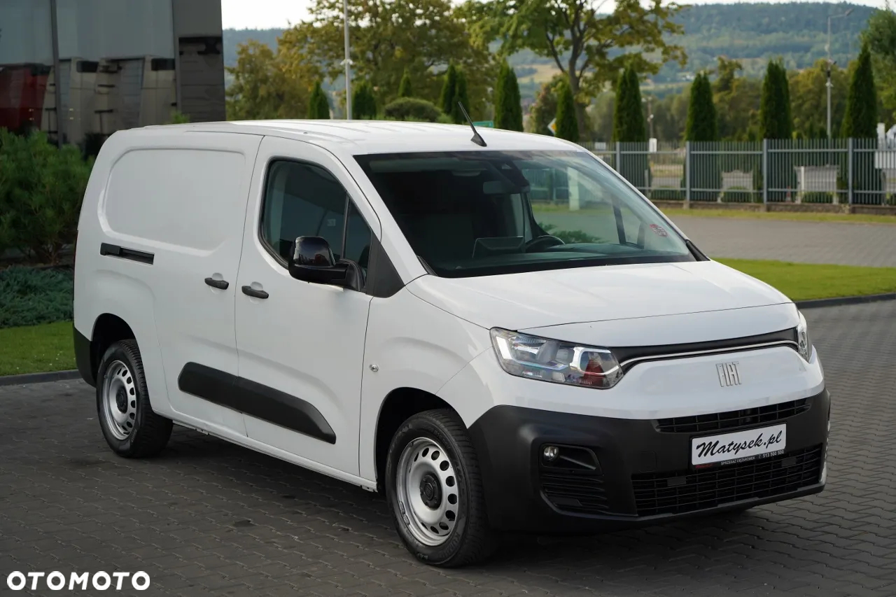 Fiat DOBLO  / FURGON / BLASZAK / 2023 R  / SPROWADZONY - 3