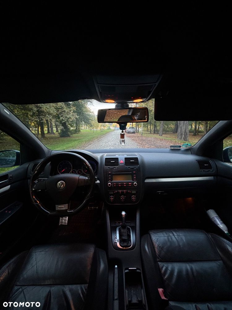 Volkswagen Golf 2.0 TSI GTI DSG - 14