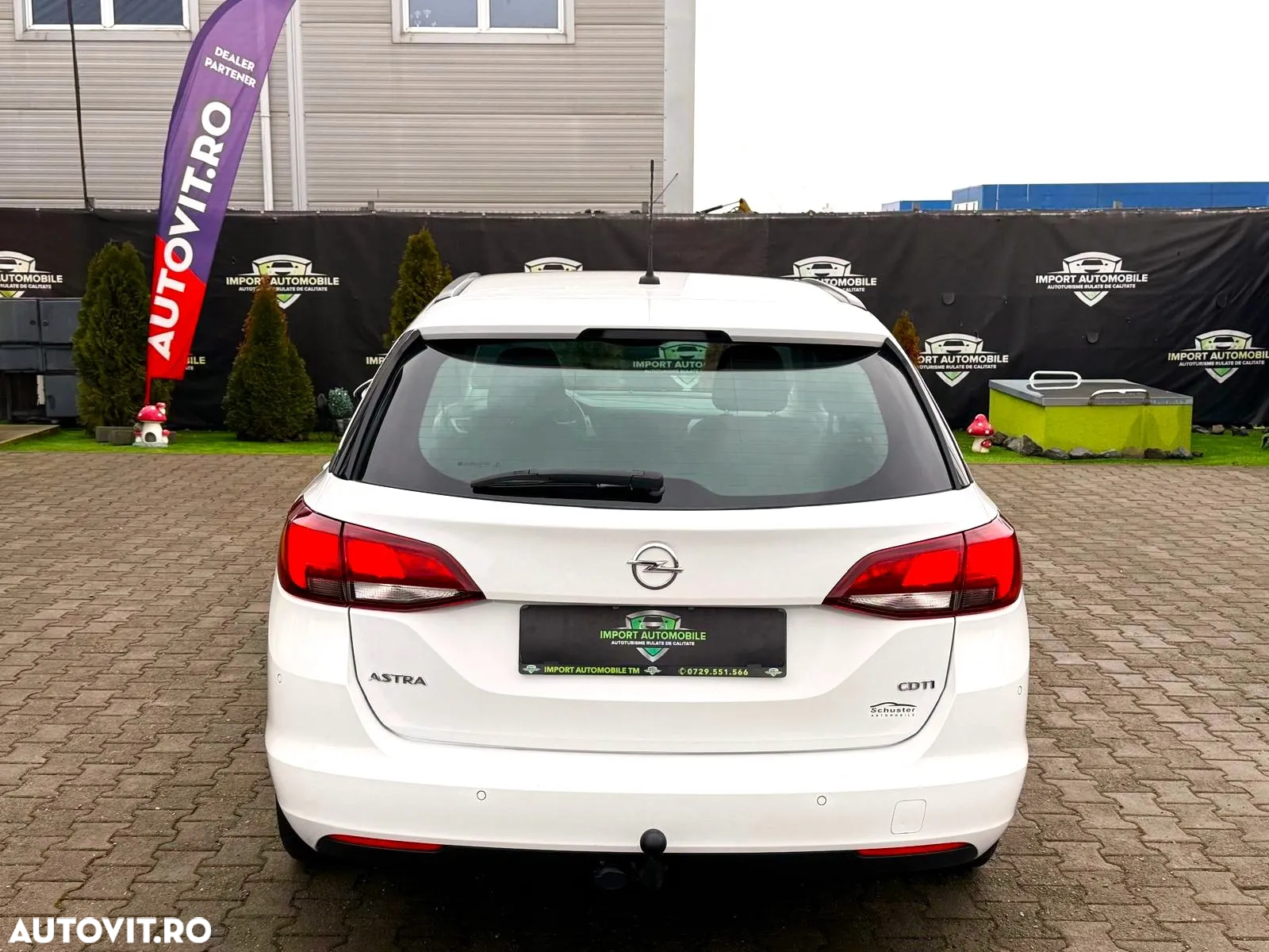 Opel Astra 1.6 CDTI ECOTEC Enjoy - 15