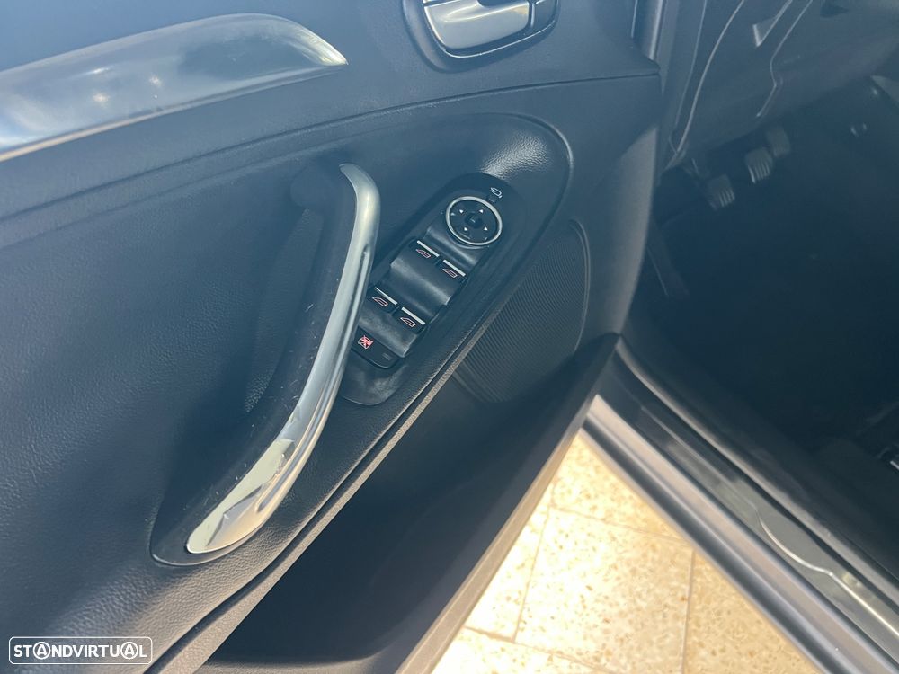 Ford S-Max 1.8 TDCi Titanium 7L - 11