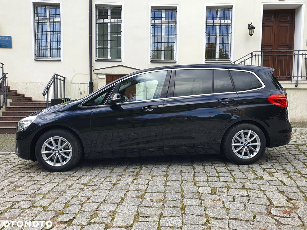 BMW Seria 2 ver-218d-advantage - 4