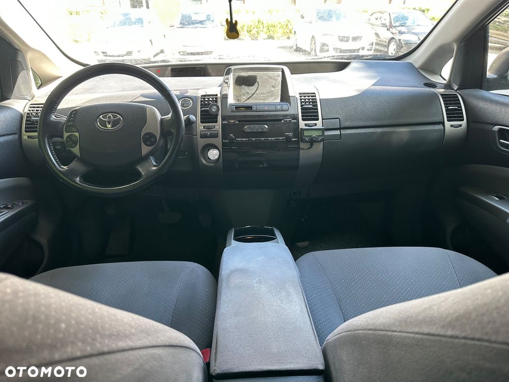Toyota Prius 1.5 VVT-i Sol - 7