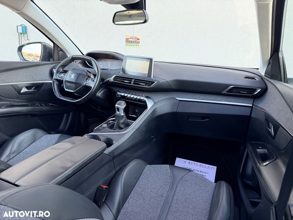 Peugeot 3008 PureTech 130 Stop & Start Allure - 19