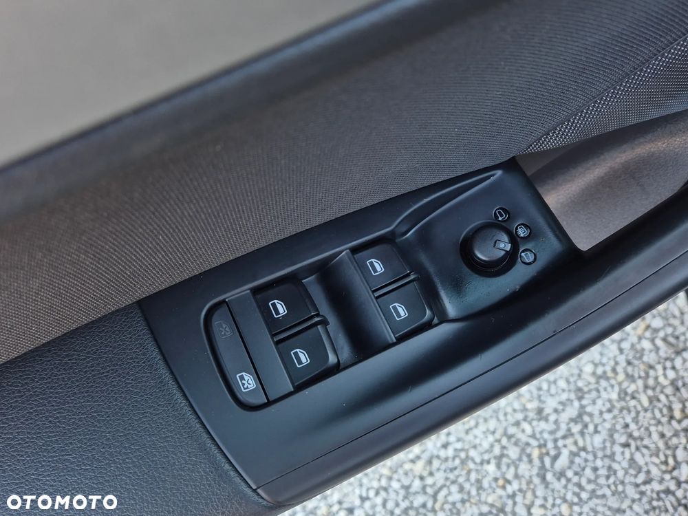 Audi Q3 2.0 TDI Quattro Edycja Specjalna - 32