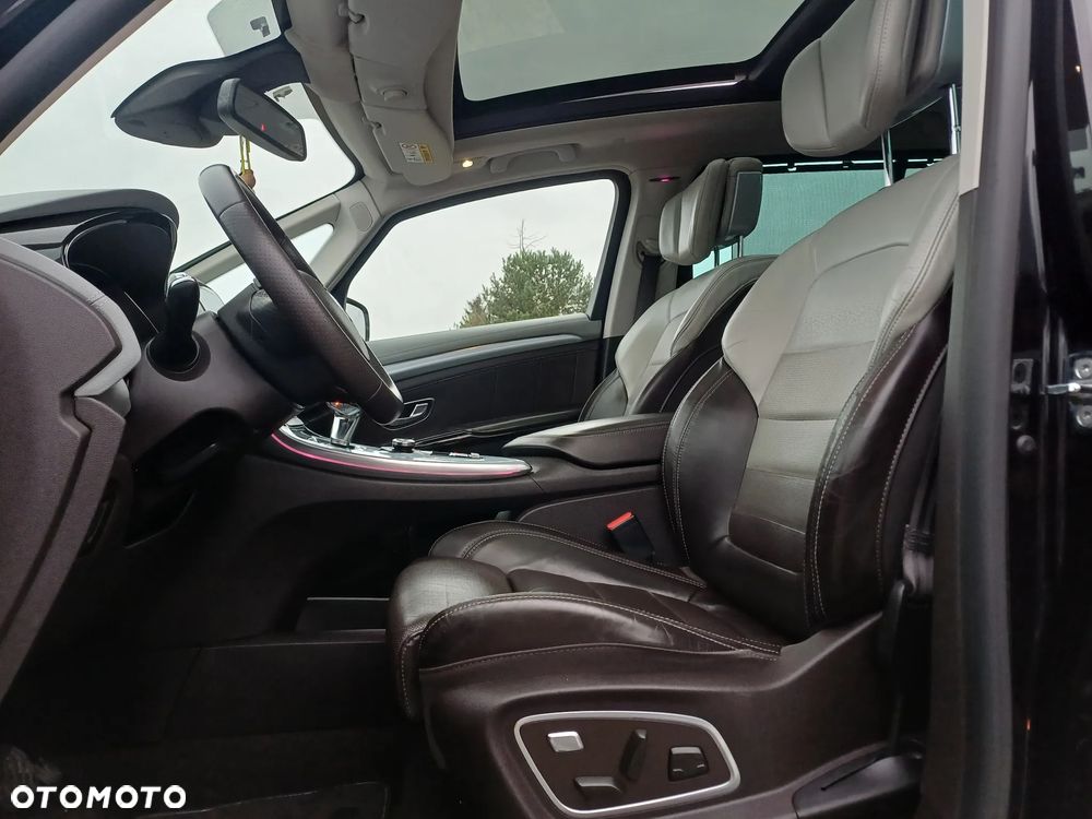 Renault Espace 1.6 dCi Energy Initiale Paris EDC 7os - 19