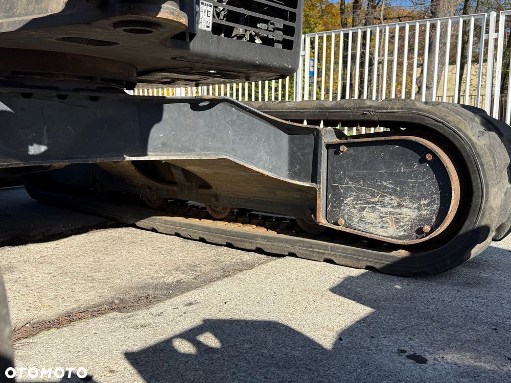 Yanmar Minikoparka Gąsienicowa SV60 - 17