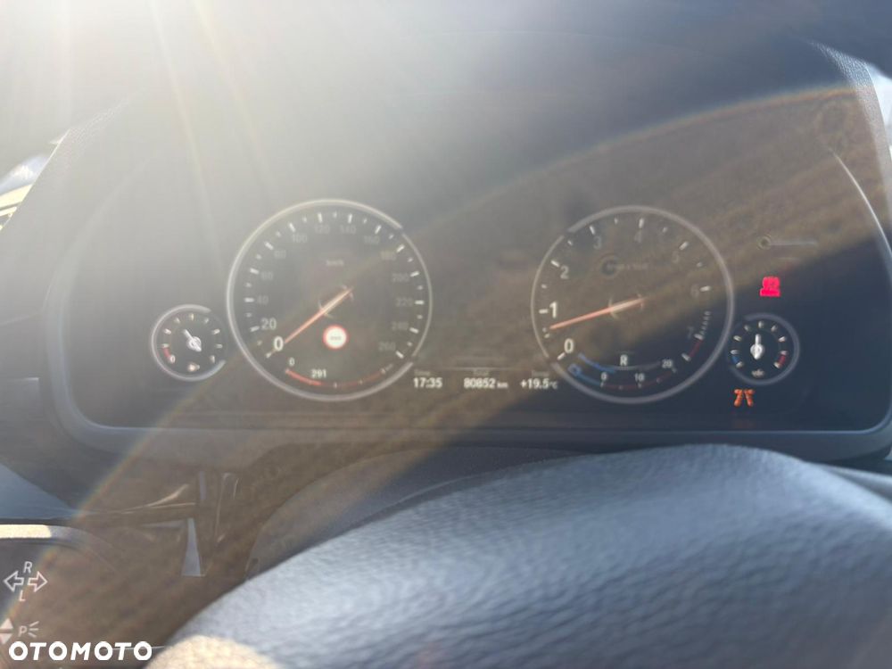 BMW X5 xDrive35i - 18