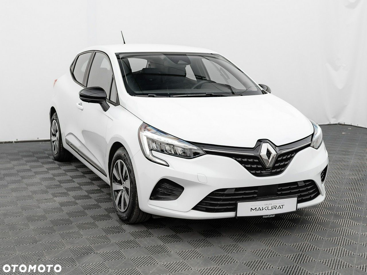 Renault Clio 1.0 TCe Equilibre - 4