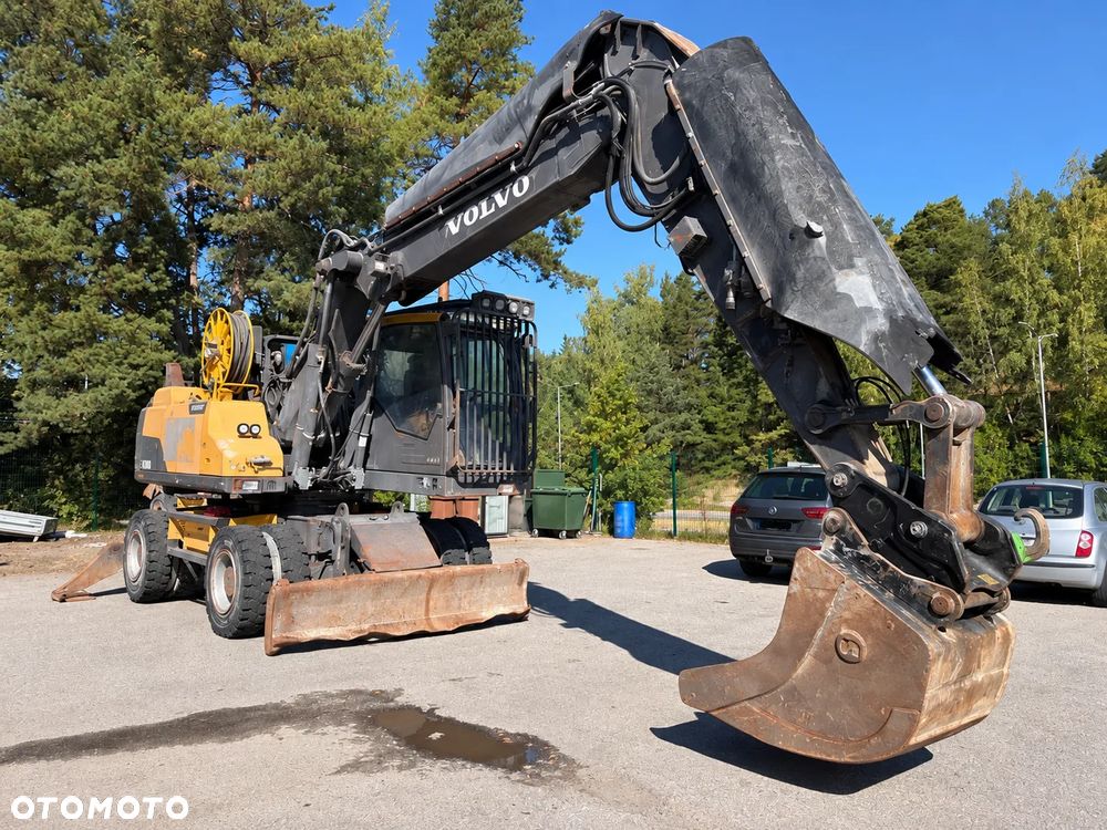 Volvo Ew210D - 4