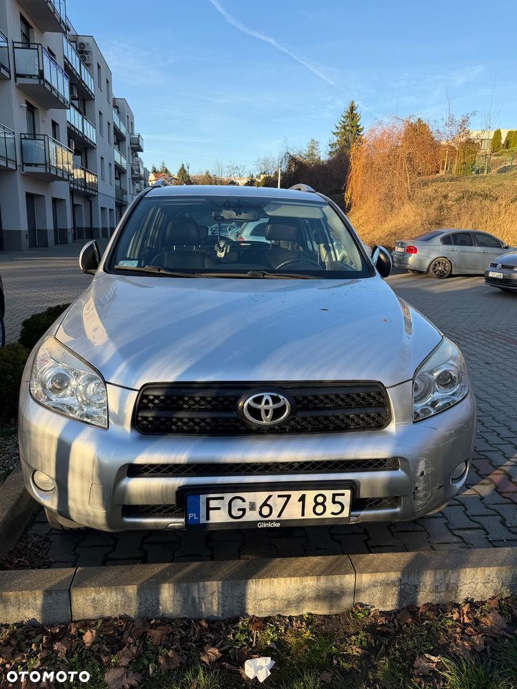 Toyota RAV4 2.0 4x4 - 5