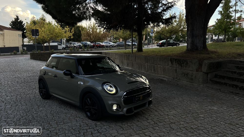 MINI 3 Portas Cooper S Aut. - 1