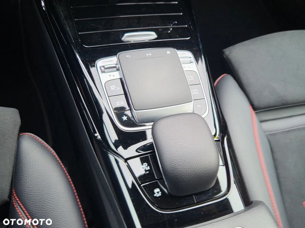 Mercedes-Benz Klasa A 35 AMG 4-Matic Edition 1 7G-DCT - 26