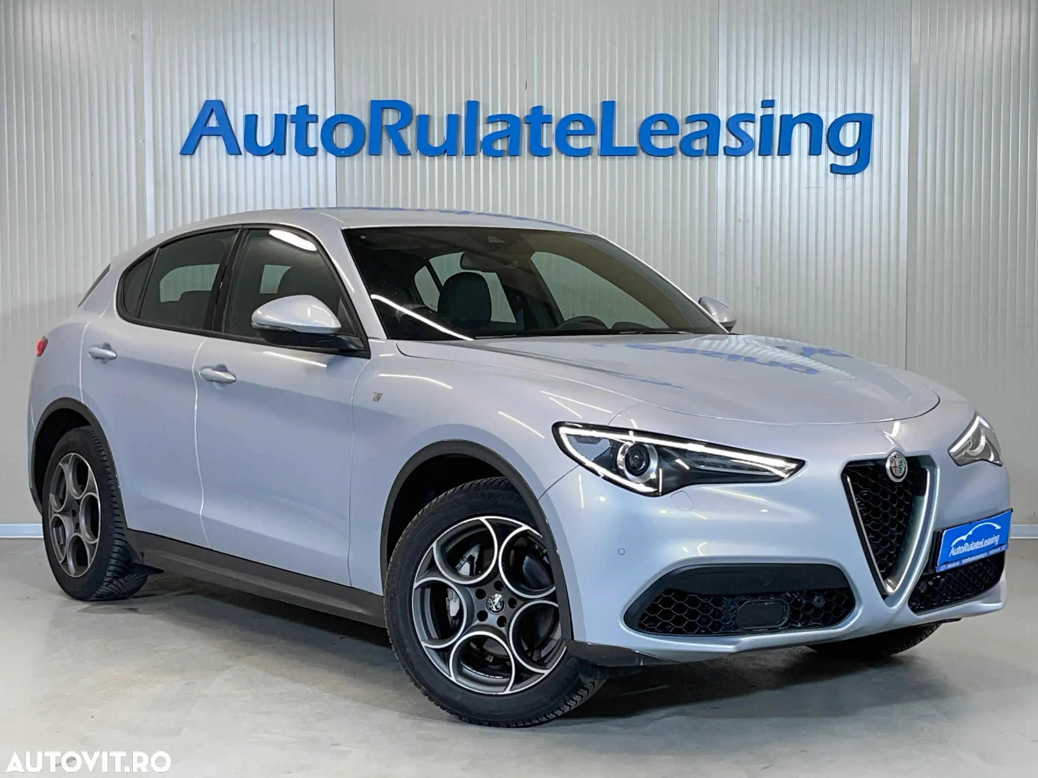 Alfa Romeo Stelvio 2.0 Turbo 16V AT8-Q4 Ti - 2