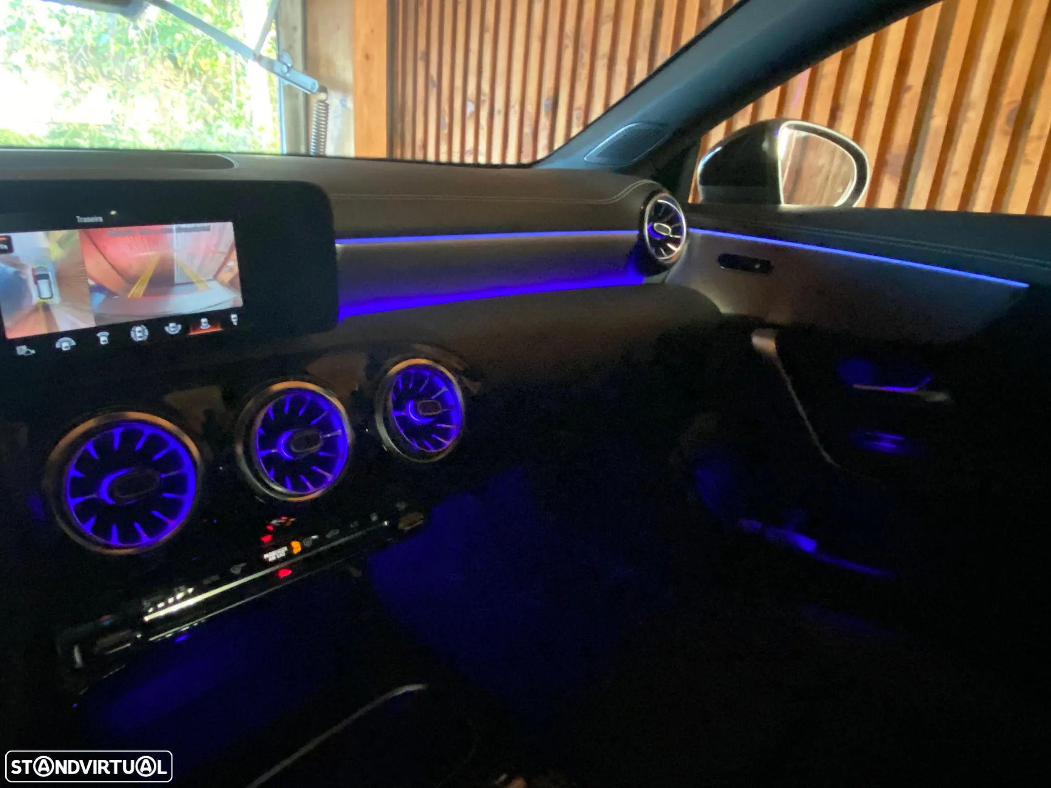Mercedes-Benz CLA 250 e Shooting Brake AMG Line - 10