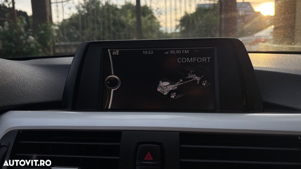 BMW Seria 3 - 16