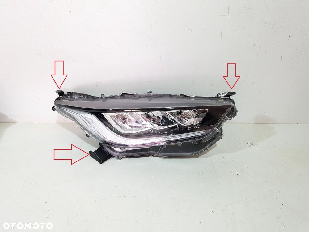 TOYOTA YARIS IV 4 LAMPA FULL LED PRZÓD PRZEDNIA PRAWA EUROPA ORYGINAŁ - 2