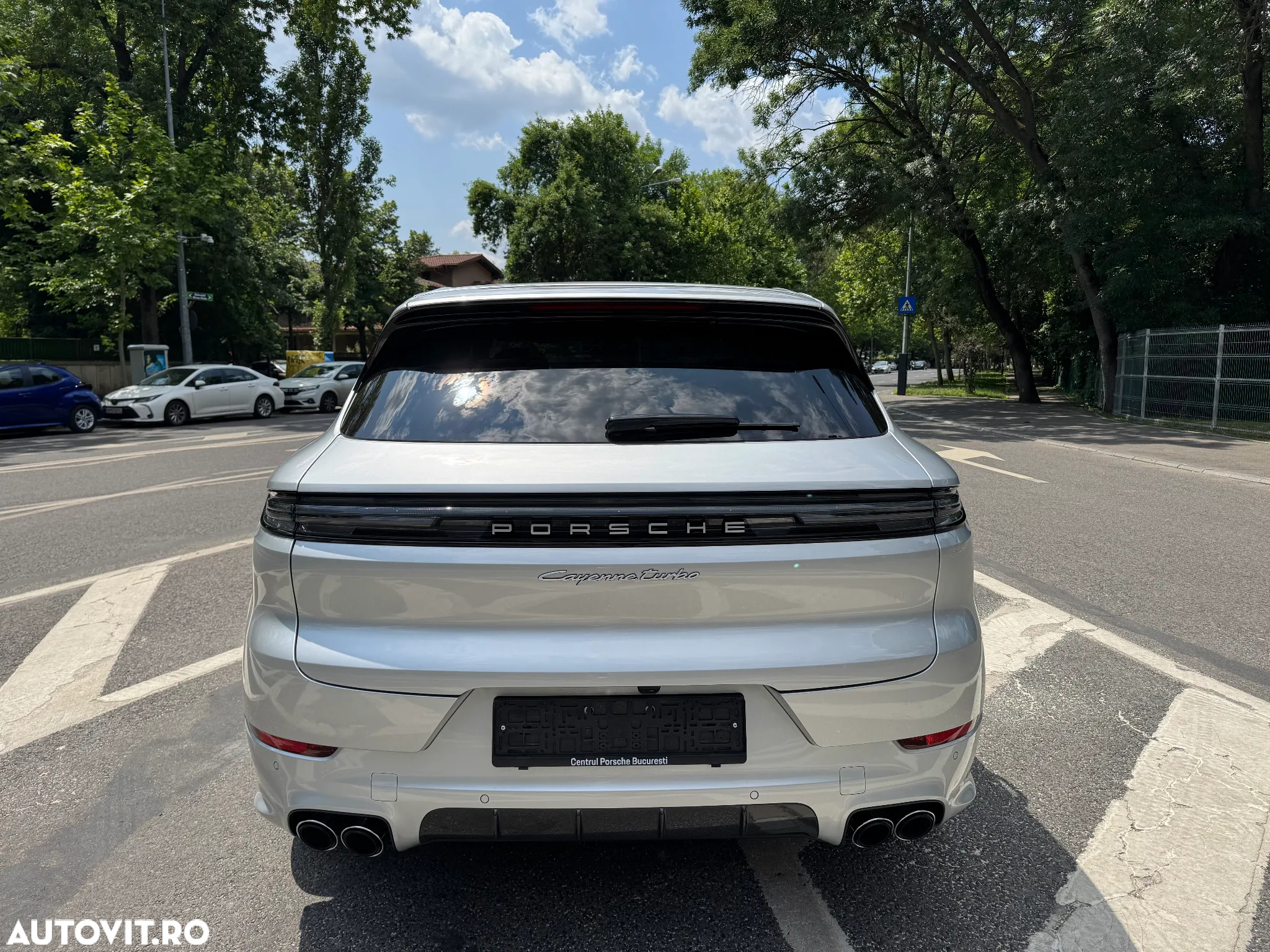 Porsche Cayenne Turbo E-Hybrid - 8