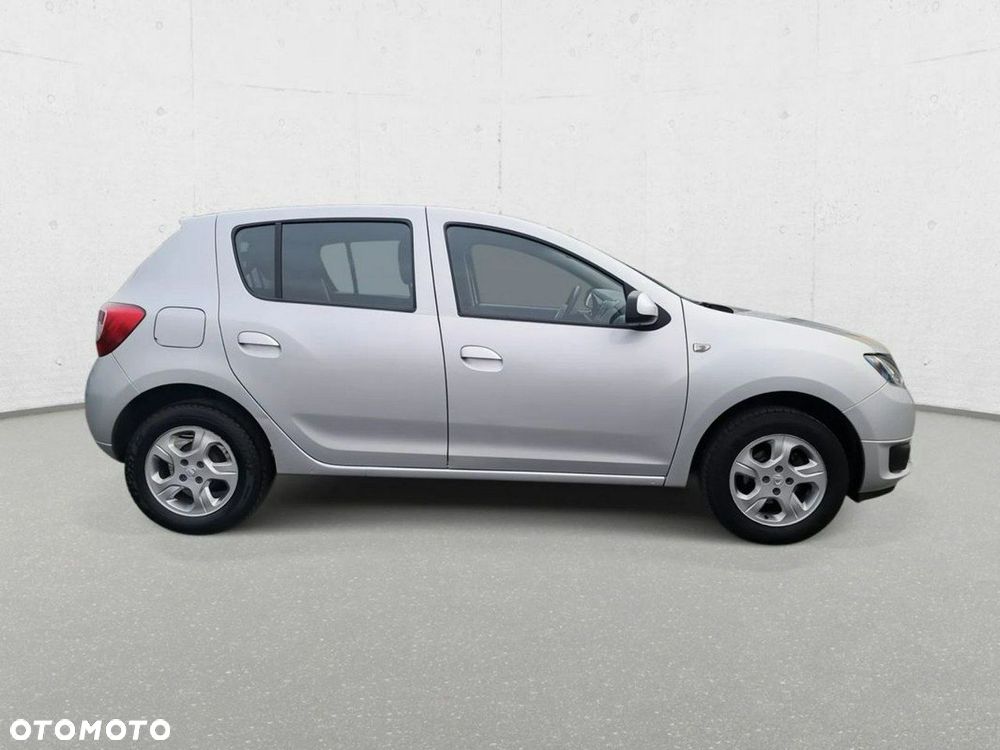 Dacia Sandero 0.9 TCe Laureate - 4