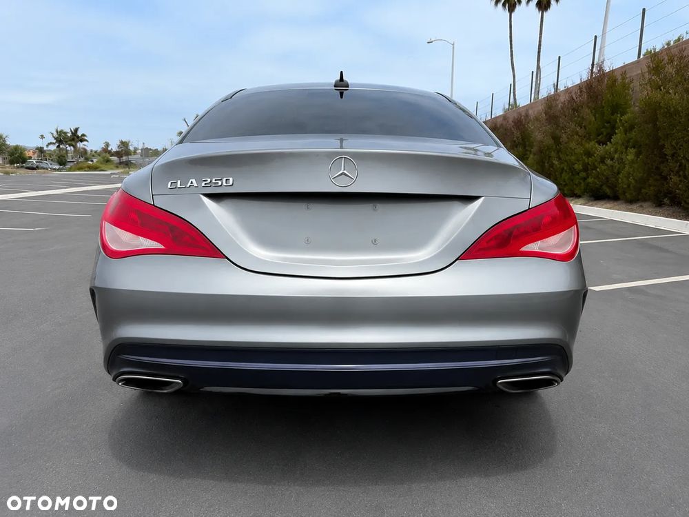 Mercedes-Benz CLA - 7