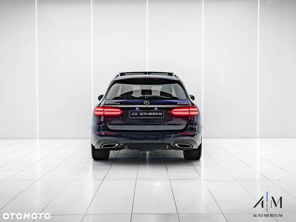 Mercedes-Benz Klasa E 300 de 4-Matic AMG - 8