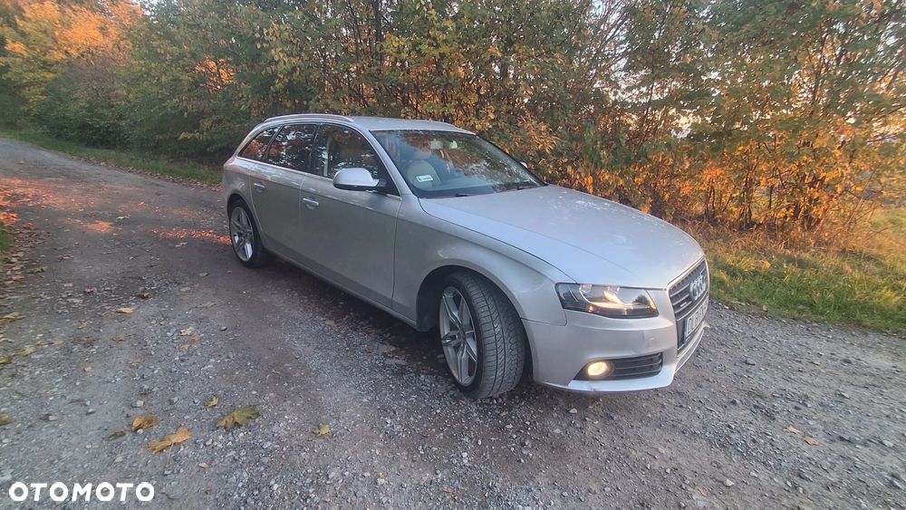 Audi A4 Avant 2010 photo 3