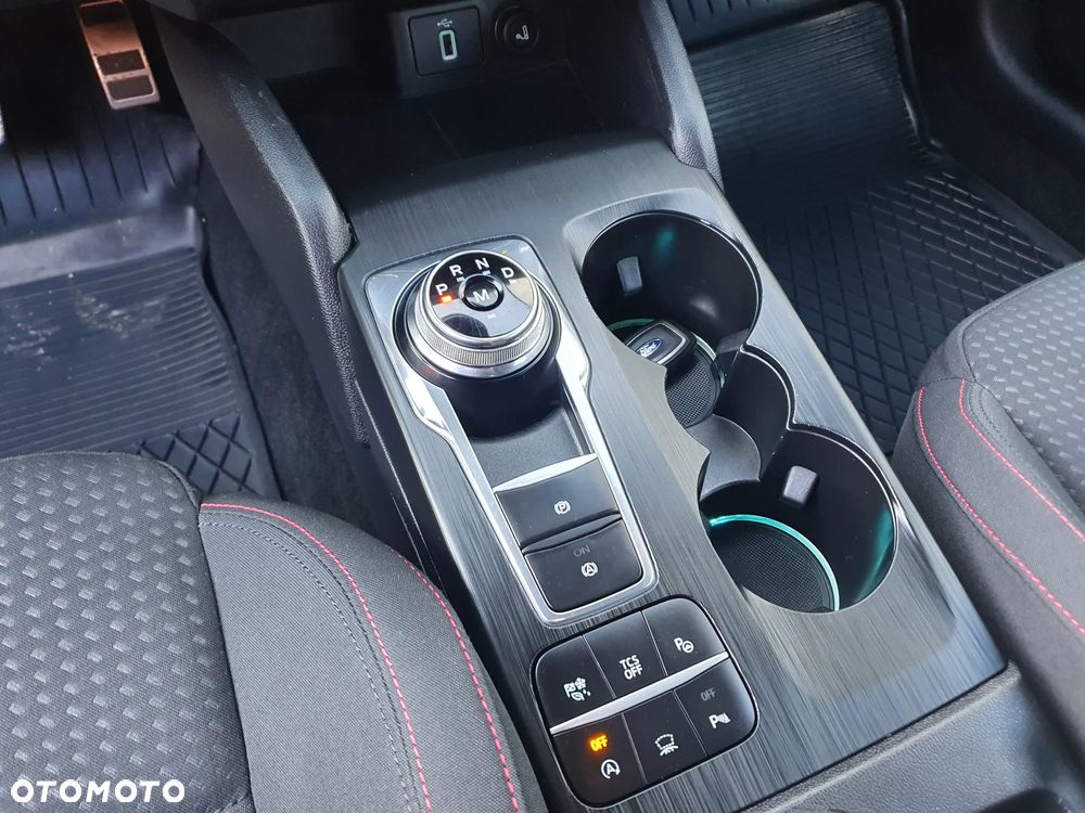 Ford Focus 1.5 EcoBlue STart-Stopp-System ST-LINE X - 17