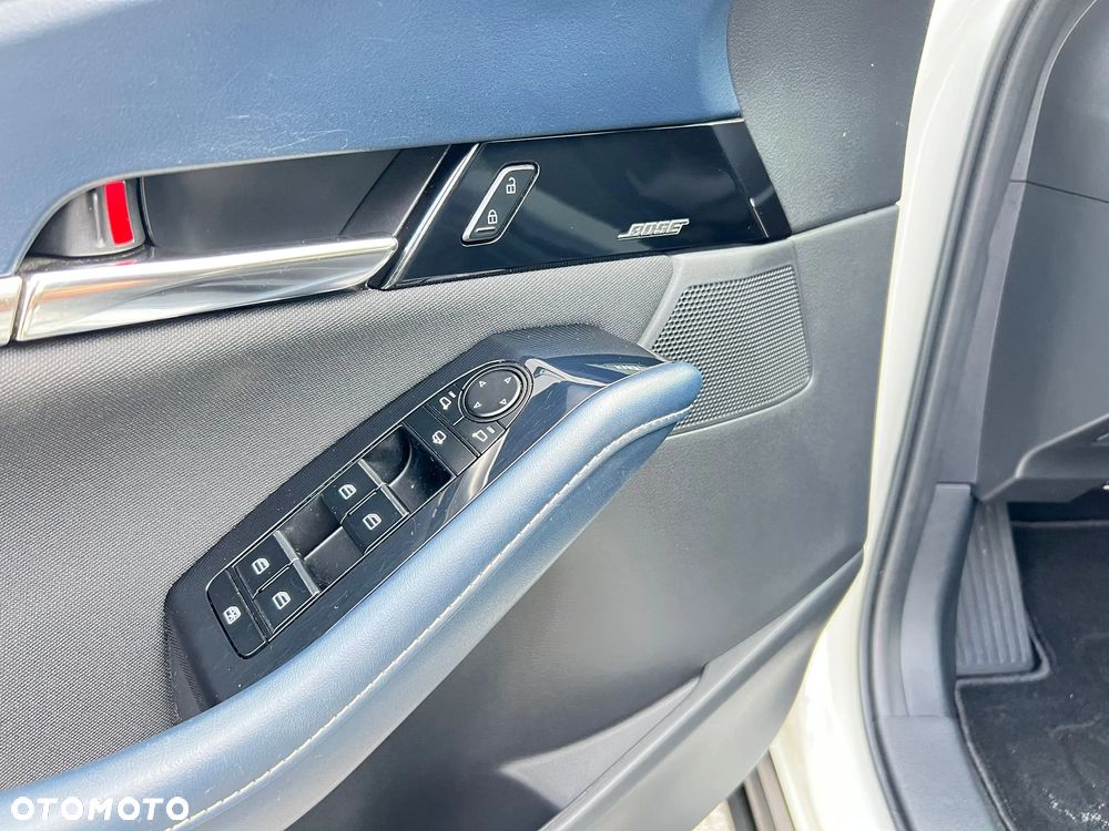 Mazda CX-30 SKYACTIV-G 2.0 M-Hybrid 150 SELECTION - 28