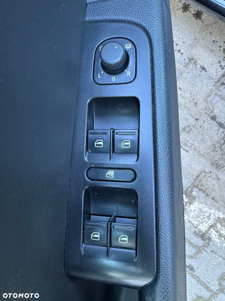 Skoda Superb 1.6 TDI Active Greenline - 19