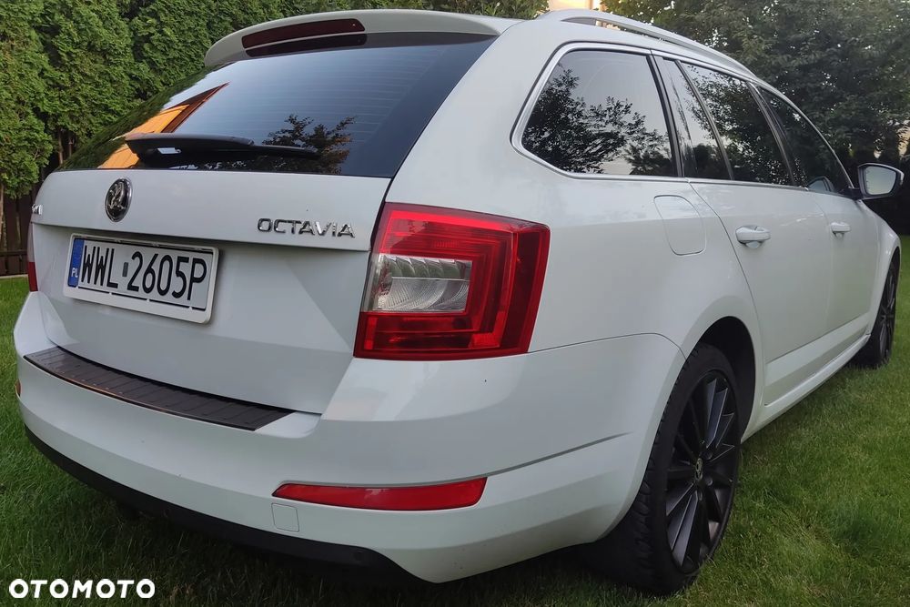 Skoda Octavia Combi 1.6 TDI (Green tec) DSG Style - 7