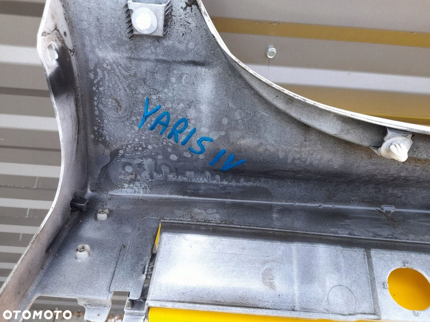 TOYOTA YARIS IV LISTWA PROGOWA LEWA 040 75860-K0080 - 4