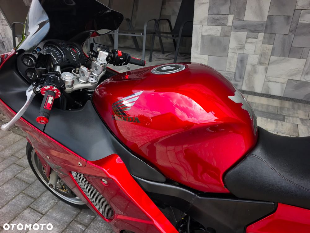 Honda CBR - 30