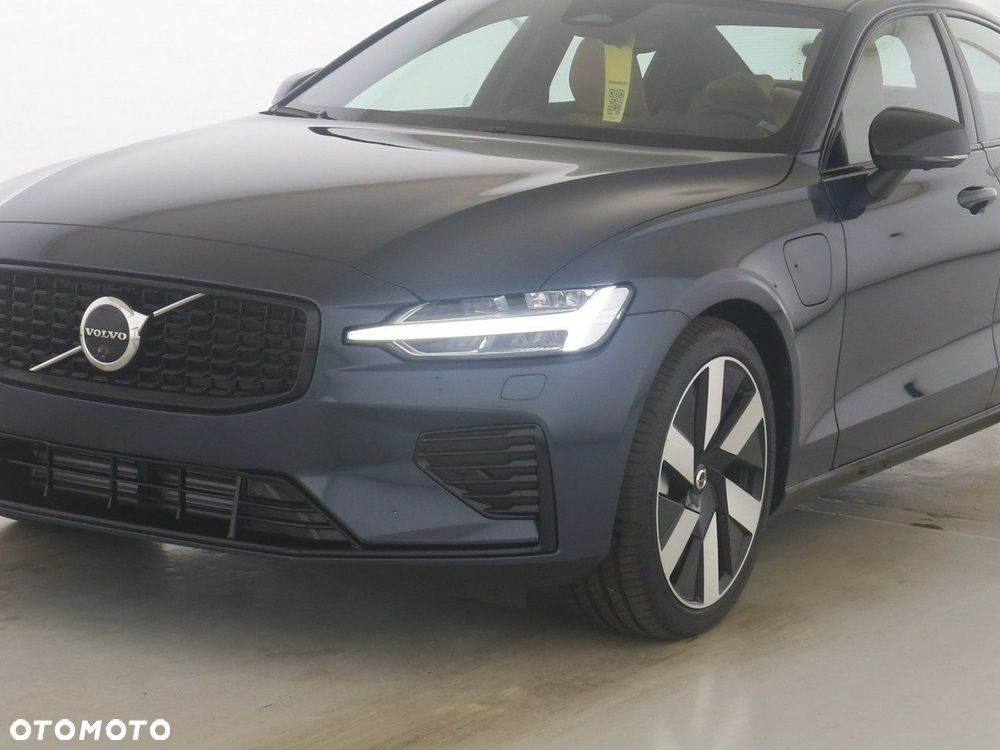 Volvo S60 T8 Recharge AWD Ultimate Dark - 8