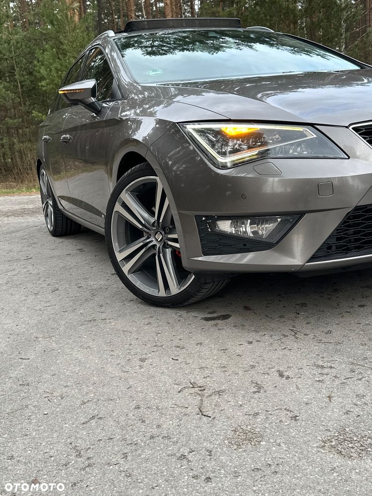 Seat Leon 2.0 TDI FR S&S DSG - 1