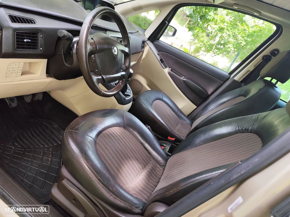 Lancia Musa 1.3 16V M-jet Oro Executive - 17