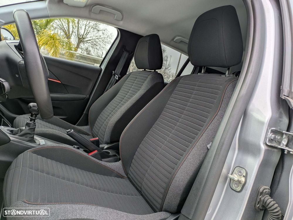 Peugeot 208 1.2 PureTech Active Pack - 26