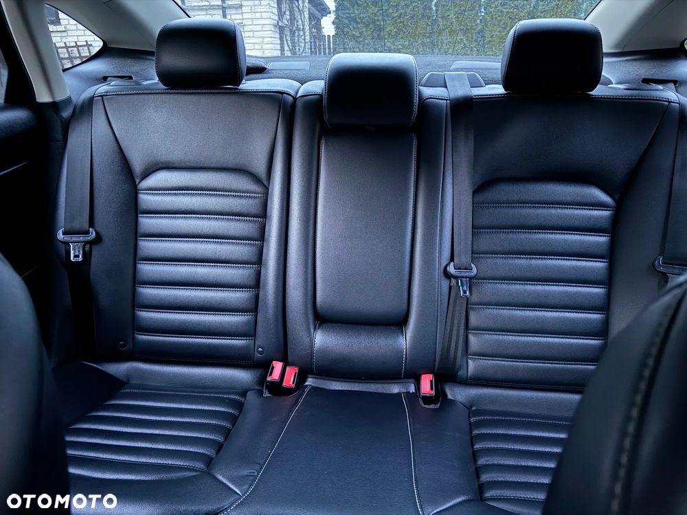 Ford Fusion - 18
