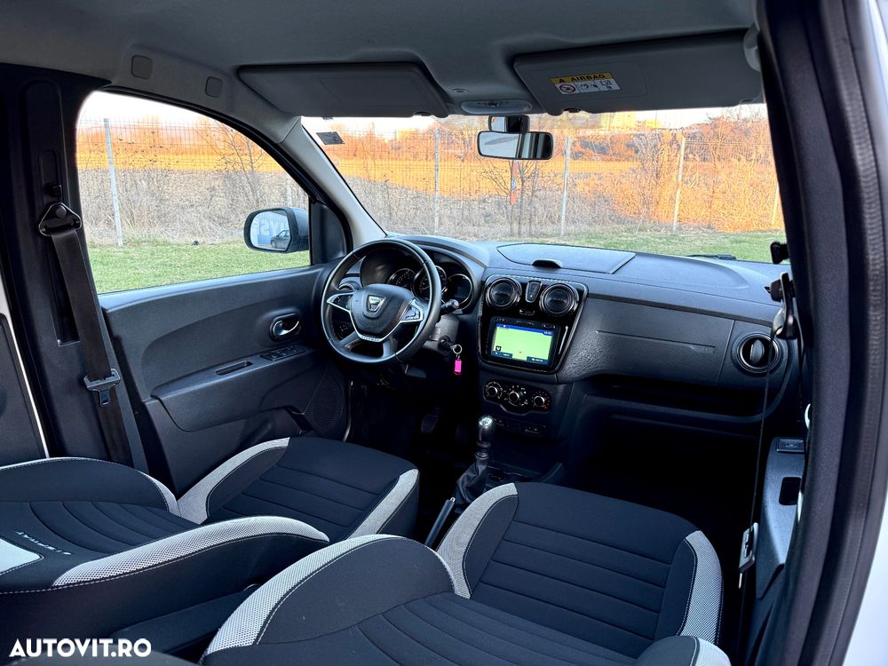 Dacia Lodgy Blue dCi 115 (7-Sitzer) Stepway Selection Blue - 10