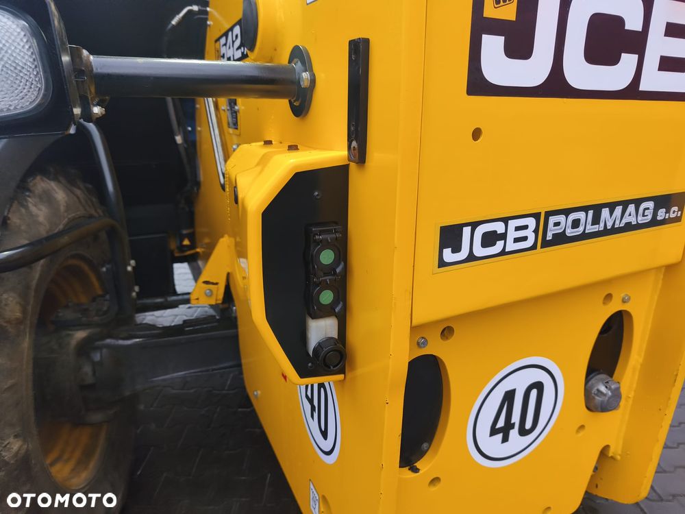 JCB 542-70 AGRI - 23