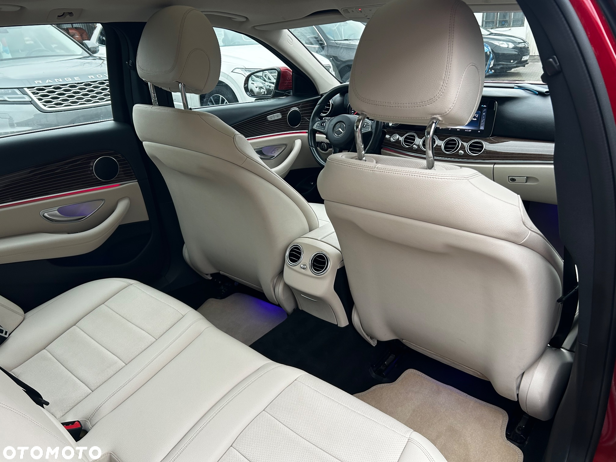 Mercedes-Benz Klasa E 220 d 4Matic 9G-TRONIC Avantgarde - 21