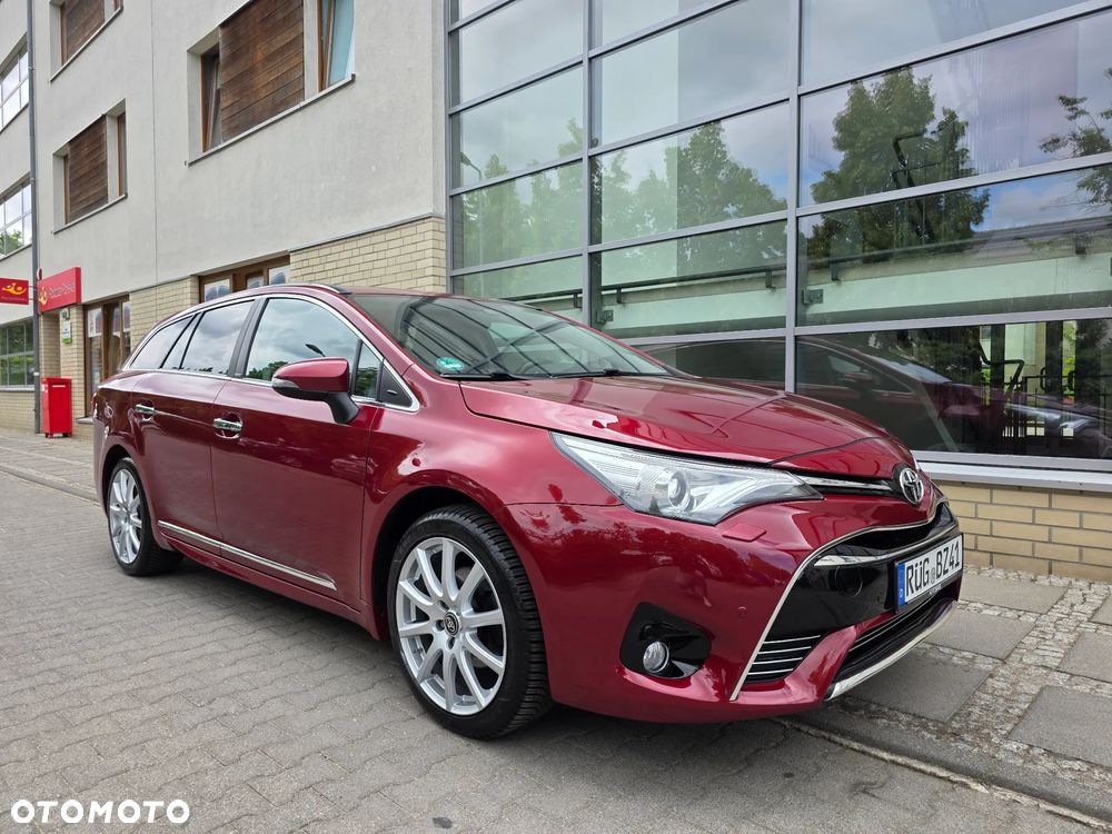 Toyota Avensis - 9