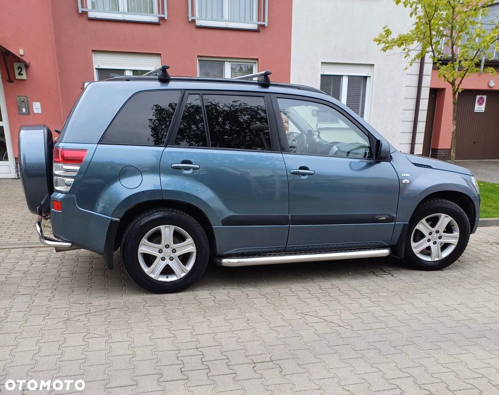 Suzuki Grand Vitara 1.9 DDiS - 9