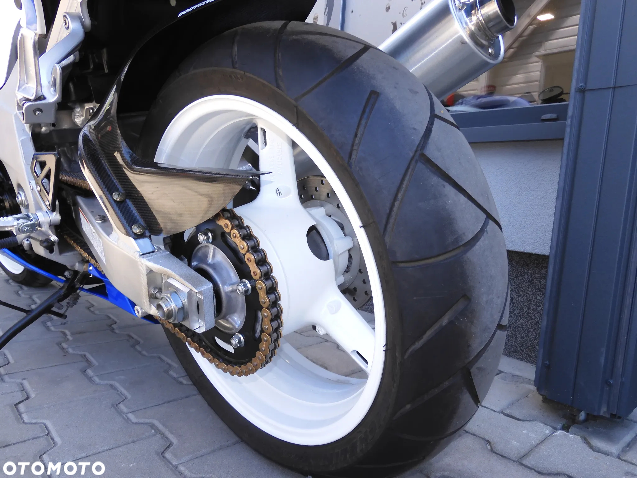 Suzuki GSX-R - 32