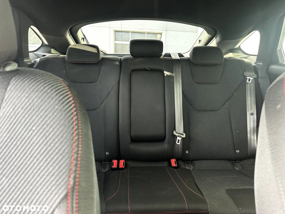 Ford Mondeo ver-1-5-ecoboost-st--line - 23