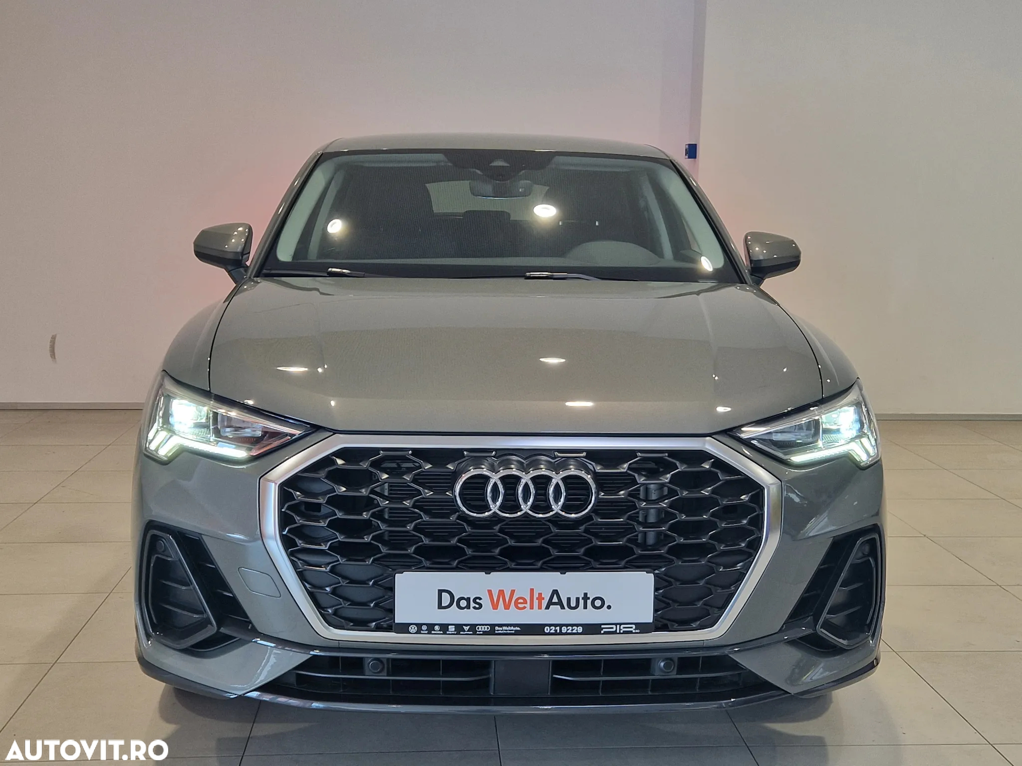 Audi Q3 1.5 35 TFSI S tronic - 4