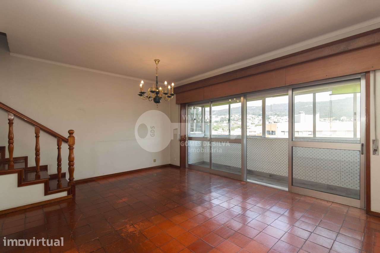 Apartamento T3 Duplex | São Vítor, Braga | Vista Bom Jesus e Sameiro - Grande imagem: 2/23