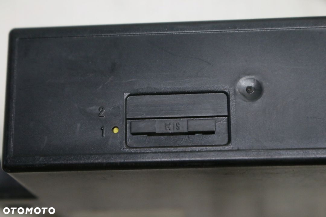MODUŁ LOKALIZATOR COBRA AUDI A4 B8 4C2113A4B - 7