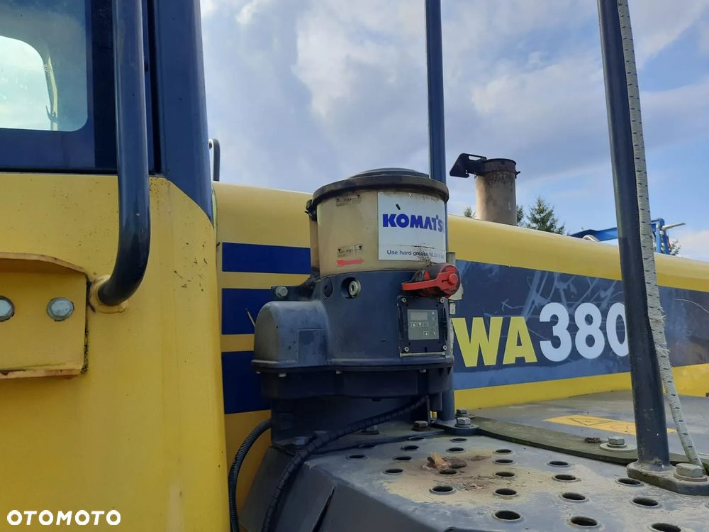 Komatsu 380 (2012r) 320 WA 470 480 - 14