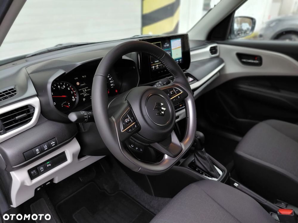 Suzuki Swift 1.2 Dualjet SHVS Premium Plus CVT - 11